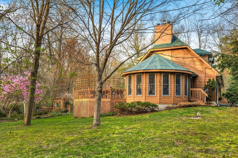 Sold $935,000