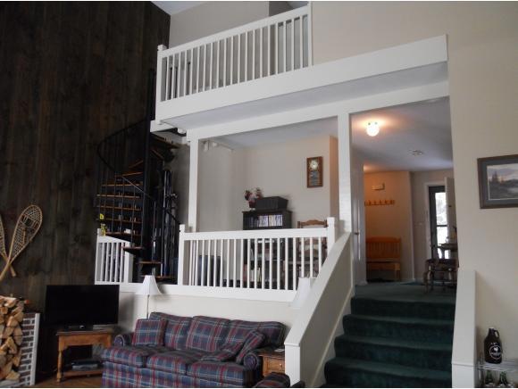 1163 Baker Turn unit B, Hartford, VT 05001 - photo 1