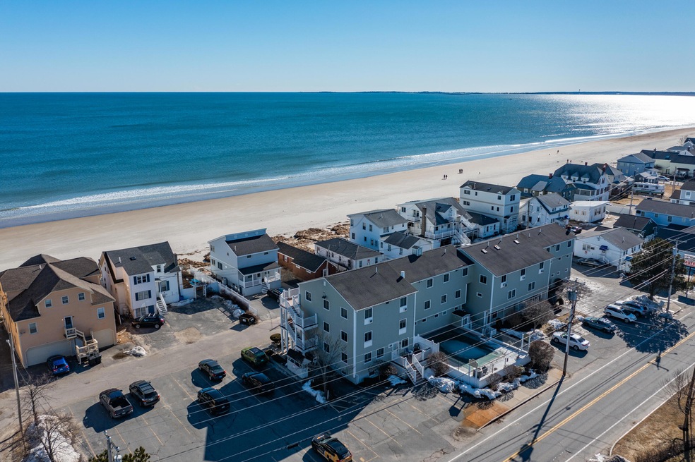 189 E Grand Ave unit 209, Old Orchard Beach, ME 04064 - photo 1