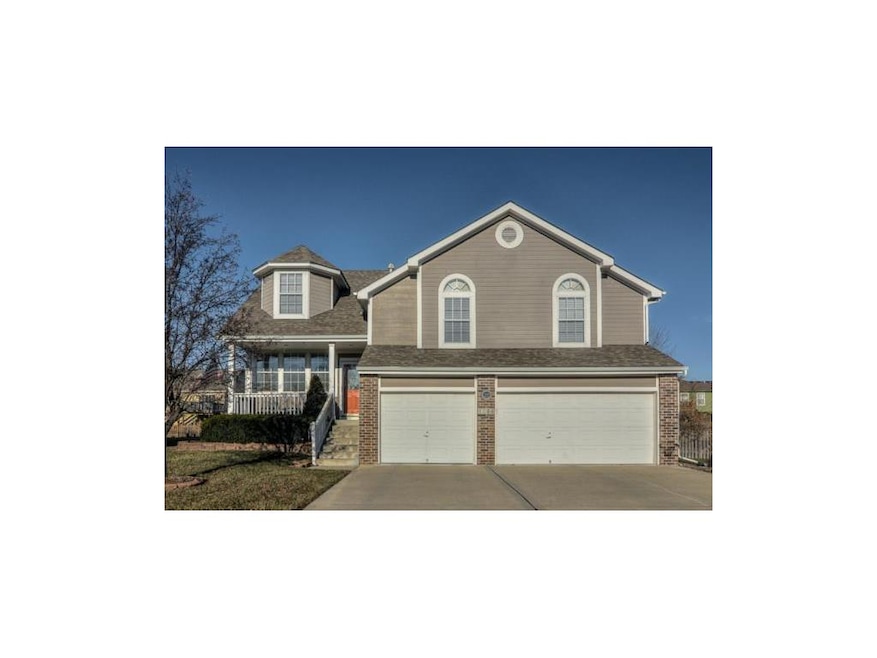 Great Front View of Home and 3 Car Garage