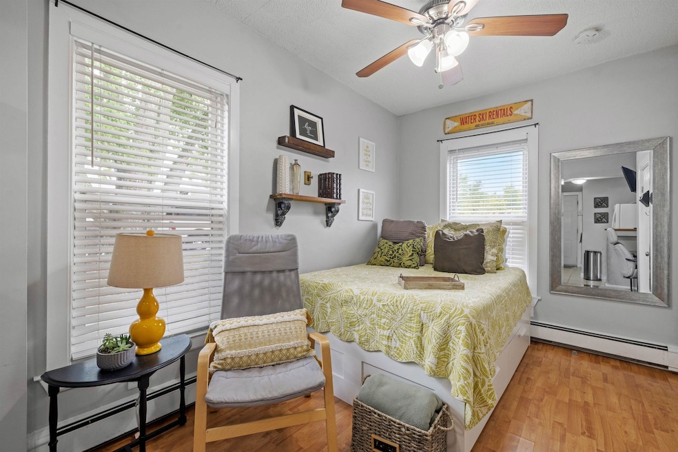 792 Grove St unit 4, Manchester, NH 03103 - photo 1