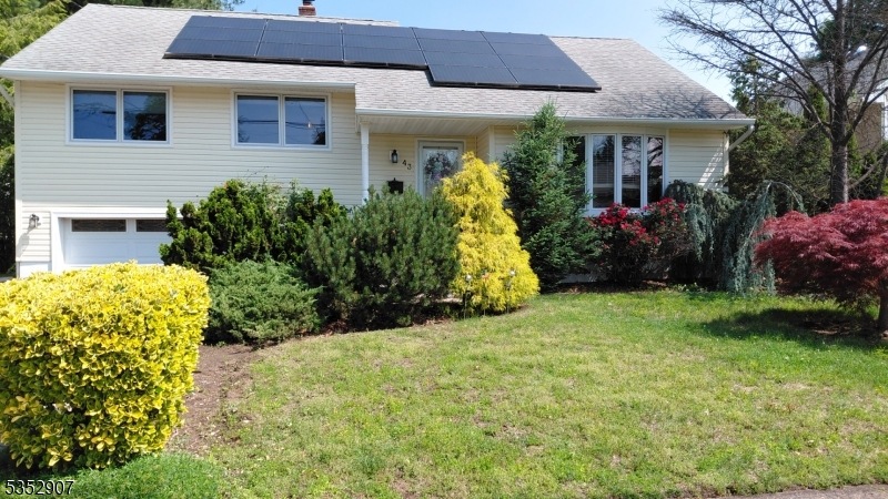 43 Carol Place, Bloomfield, NJ 07003 - photo 1