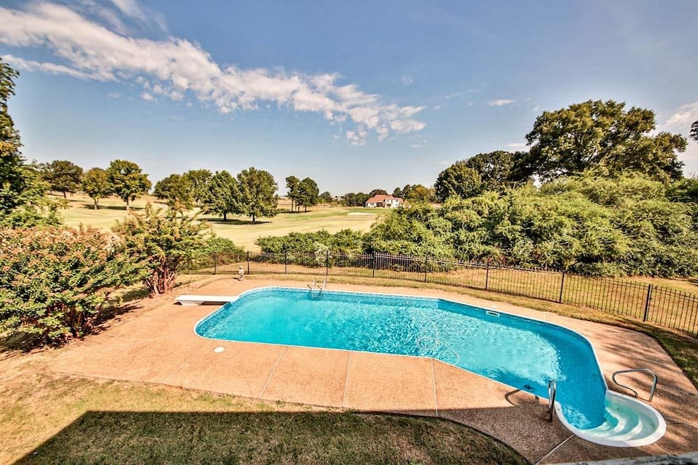 8749 Abbotsbury Place N, Cordova, TN 38016 - photo 1