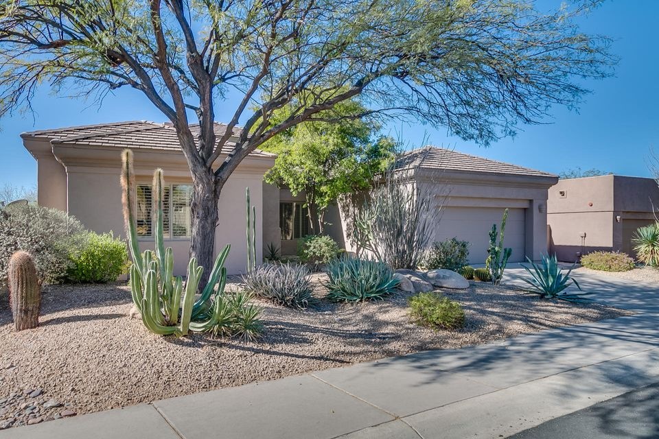 6807 E Amber Sun Dr