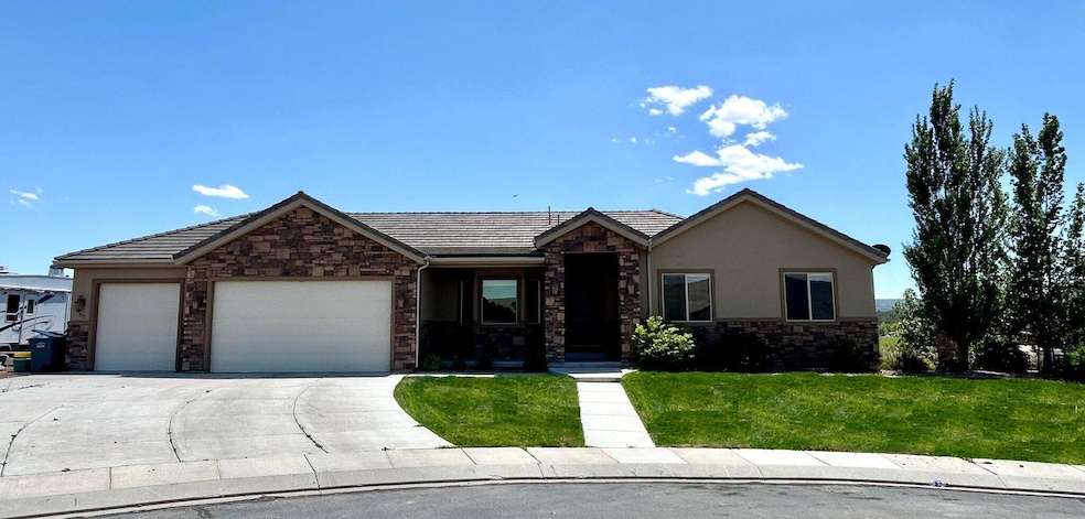 For Sale $950,000