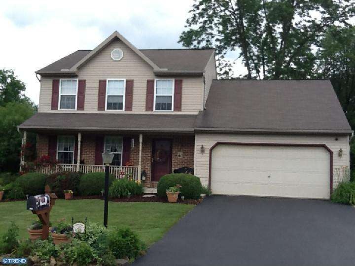 128 Chestnut Ridge Dr, Orwigsburg, PA 17961 - photo 1