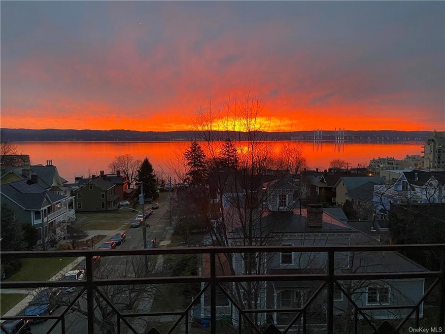 51 N Broadway unit 4A, Nyack, NY 10960 - photo 1