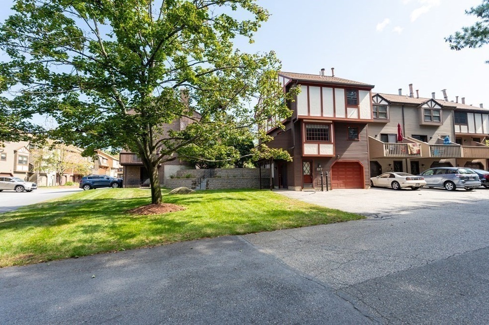 17 Scotty Hollow Dr unit B, Chelmsford, MA 01863 - photo 1