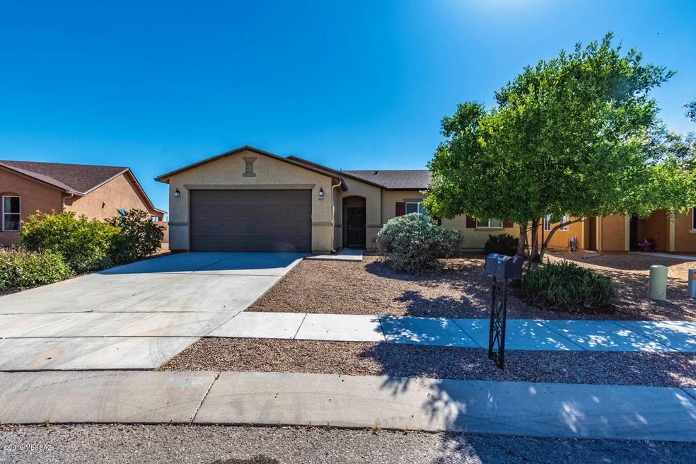8407 W Kittwake Ln__001