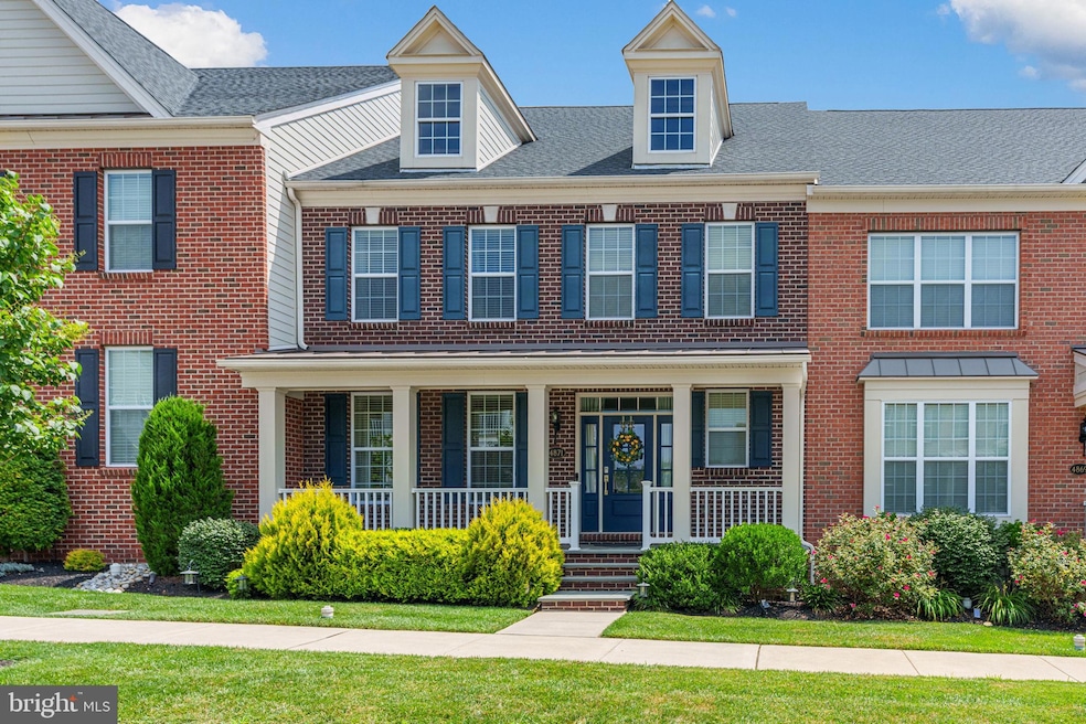 Pending $909,000 • Co-Listing Agent