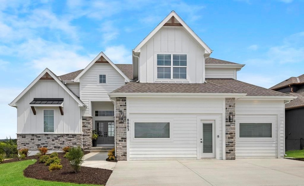 8003 Brockway St, Lenexa, KS 66220 - photo 1