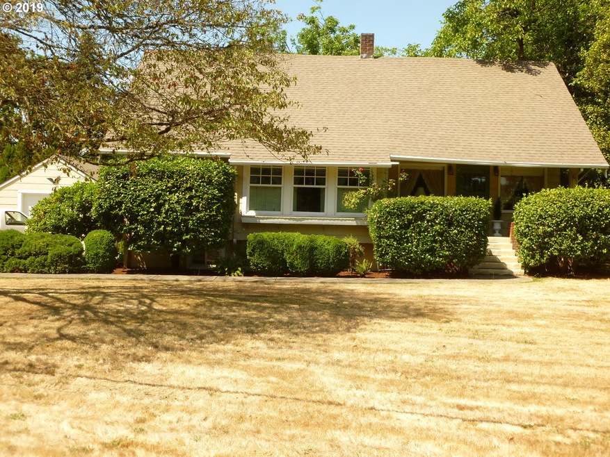 1490 Willamette Falls Dr, West Linn, OR 97068 - photo 1