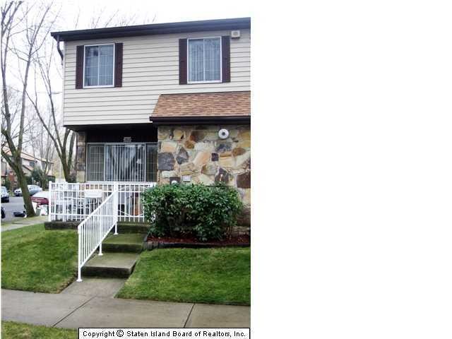 202 Corona Ave, Staten Island, NY 10306 - photo 1