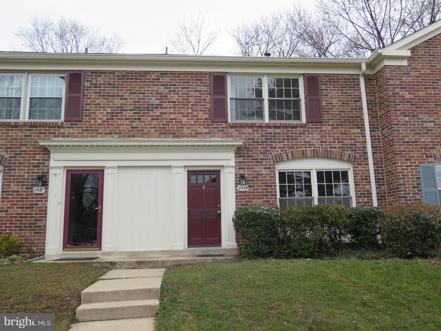 8439 Penshurst Dr unit 602, Springfield, VA 22152 - photo 1