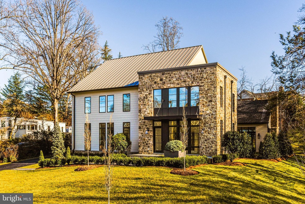 1137 Basil Rd, McLean, VA 22101 - photo 1