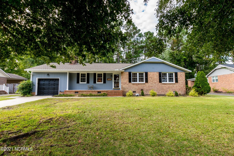 1405 Clifton Rd, Jacksonville, NC 28540 - photo 1