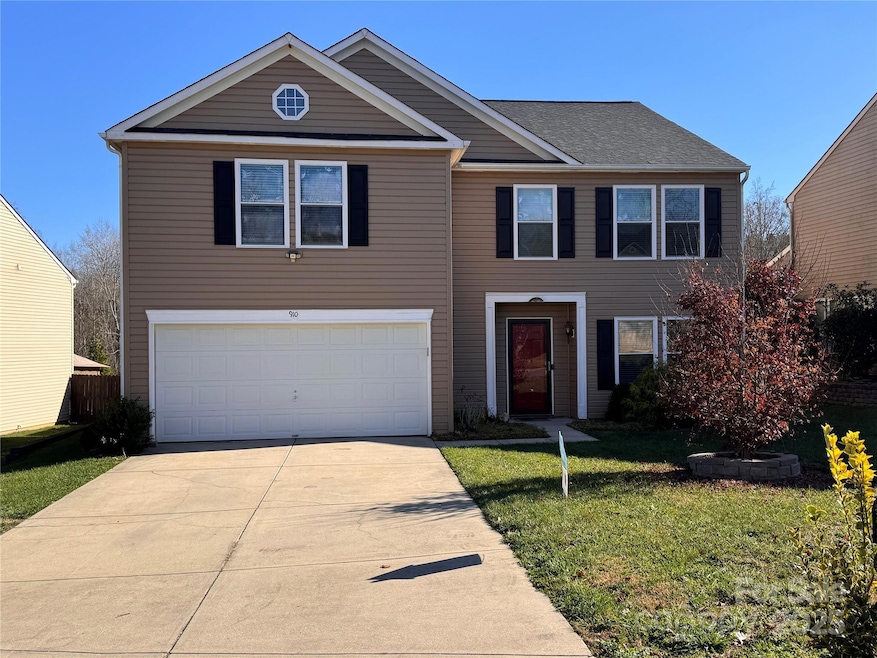 910 Torsion Ln, Clover, SC 29710 - photo 1