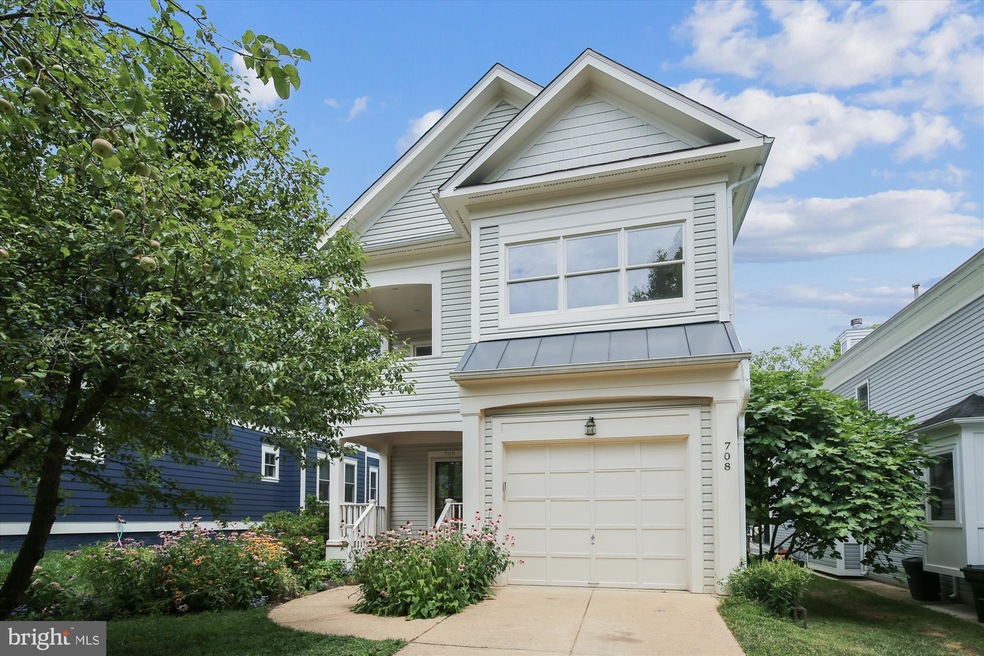 708 Highland Ave, Falls Church, VA 22046 - photo 1