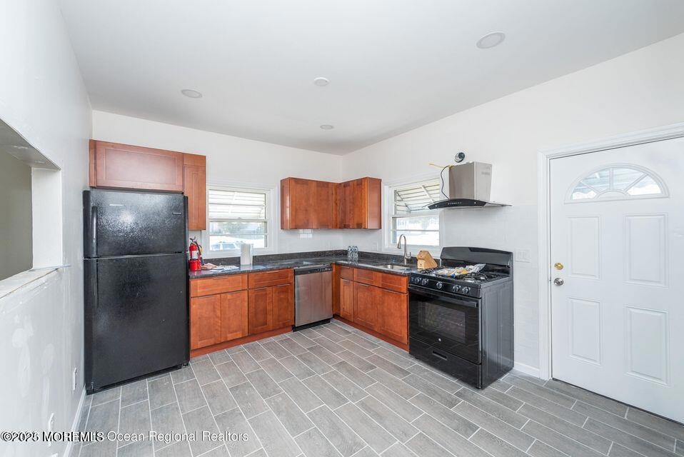 114 Chestnut Ave unit 1, Atlantic Highlands, NJ 07716 - photo 1