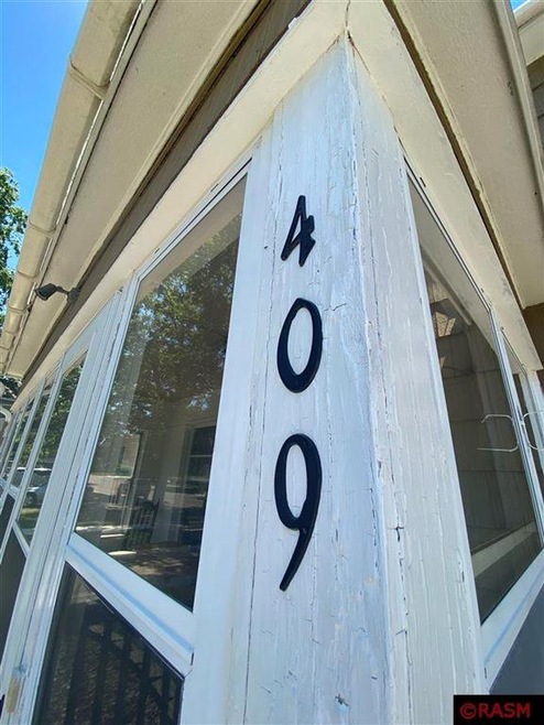 409 7th St NW, Austin, MN 55912 - photo 1