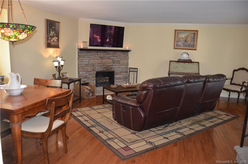 60 Engine House Rd unit B, Stratford, CT 06614 - photo 1