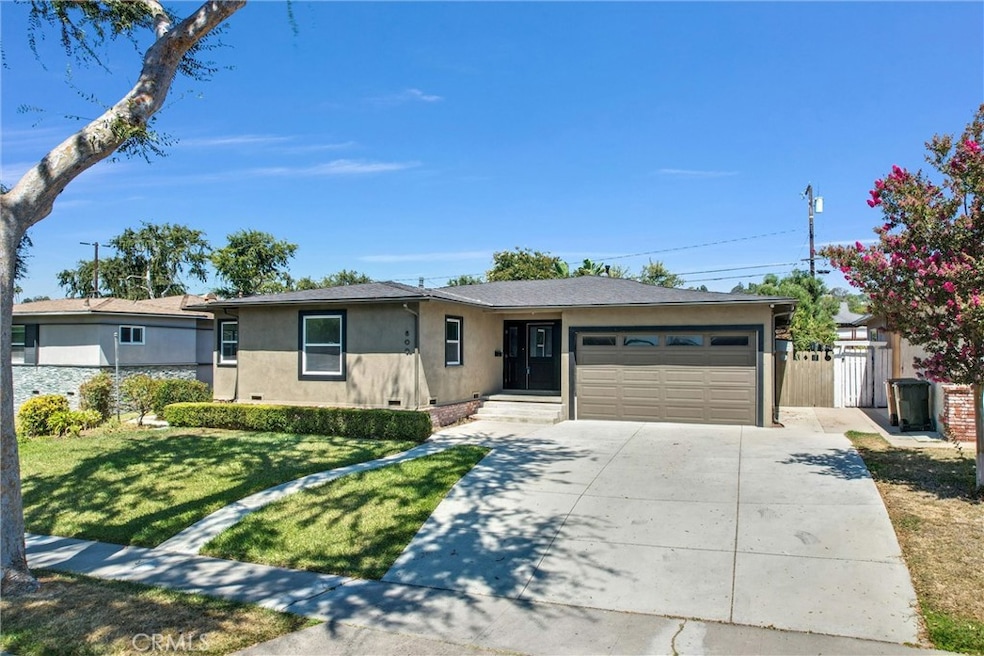 Sold $1,215,000 • Co-Listing Agent