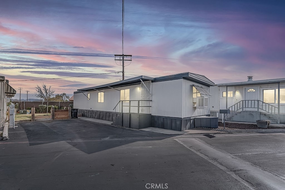 16473 Green Tree Blvd unit 46, Victorville, CA 92395 - photo 1