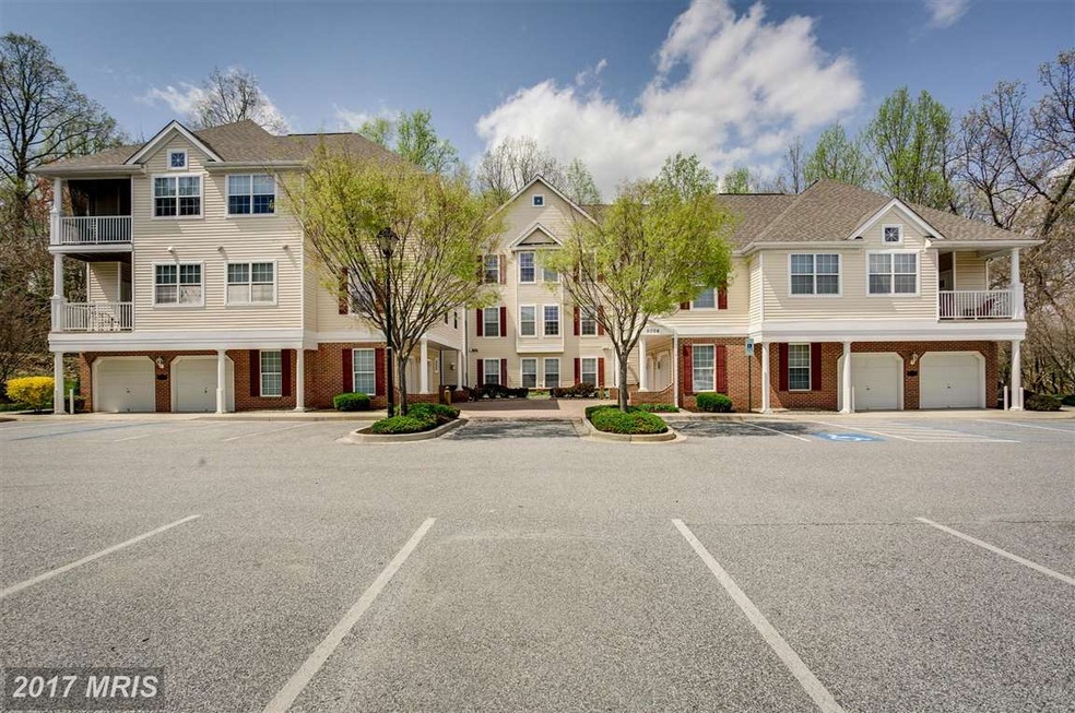 5004 Willow Branch Way unit 302, Owings Mills, MD 21117 - photo 1