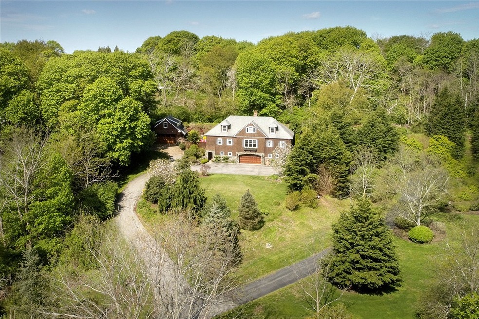 130 Green End Ave, Middletown, RI 02842 - photo 1