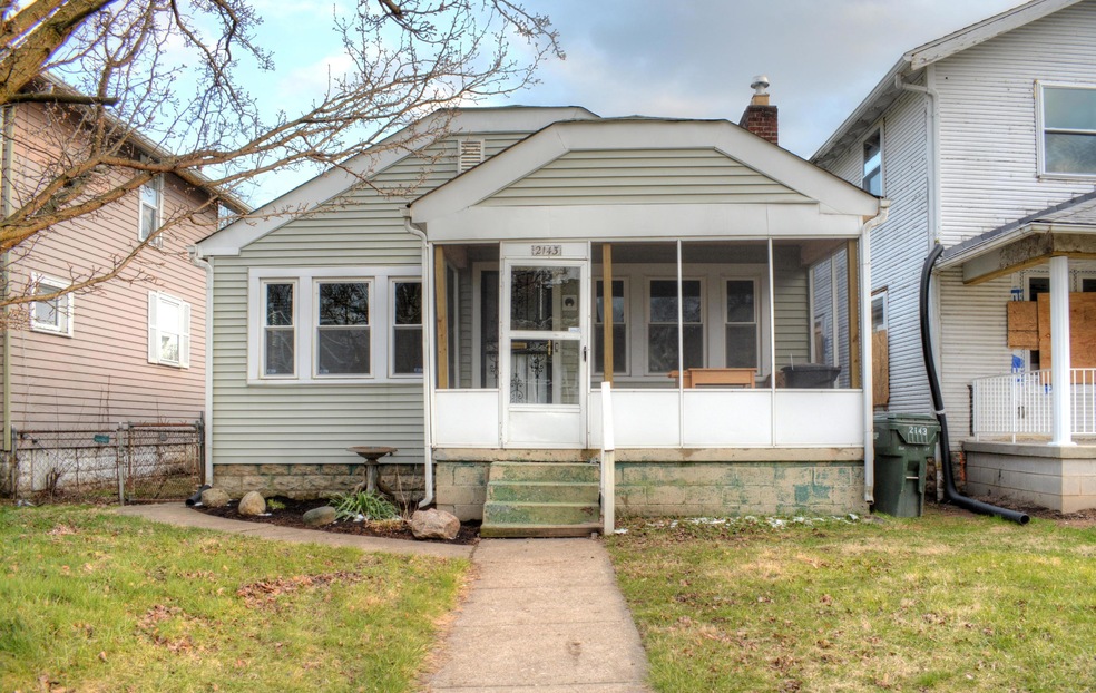 Front_Exterior[1]