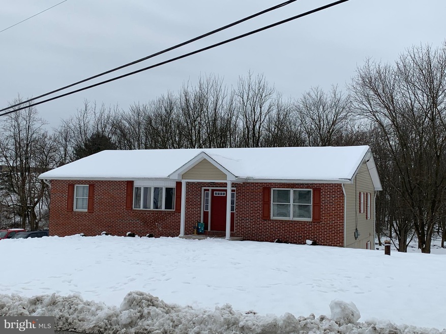 2050 Sollenberger Rd, Chambersburg, PA 17202 - photo 1