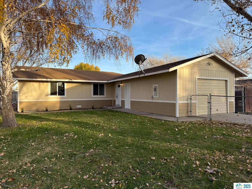 470-730 Levee Ln, Susanville, CA 96130 - photo 1