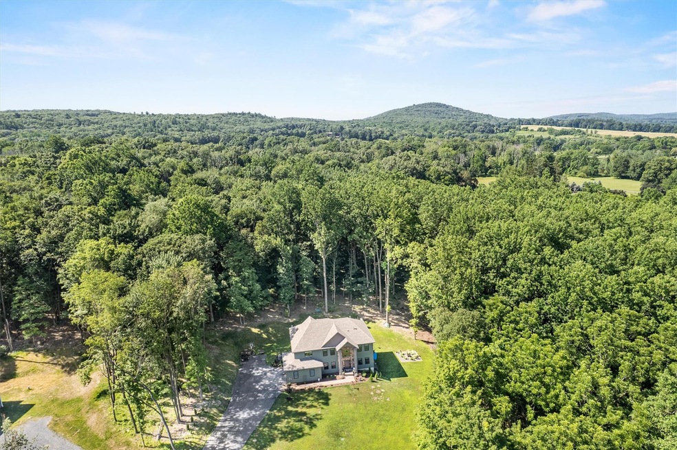 1581 New York 17a, Warwick, NY 10990 - photo 1