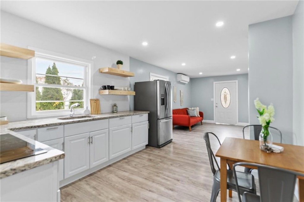 33 Ridge St, Cranston, RI 02920 - photo 1