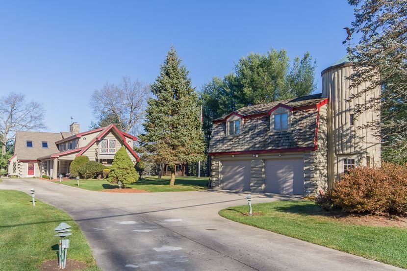 1 Lippold Rd, Atkinson, NH 03811 - photo 1