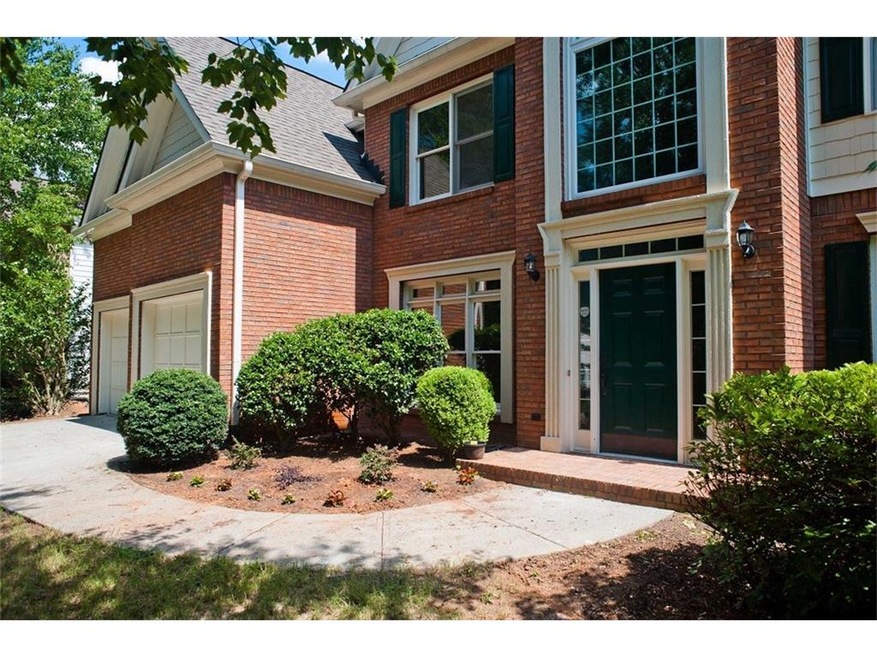 Nicely Landscaped Front Yard and Front Step Entran