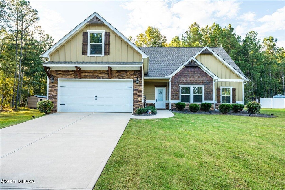 805 Natures Walk, Gray, GA 31032 - photo 1