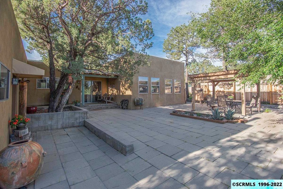 7 Village Rd, Silver City, NM 88061 - photo 1