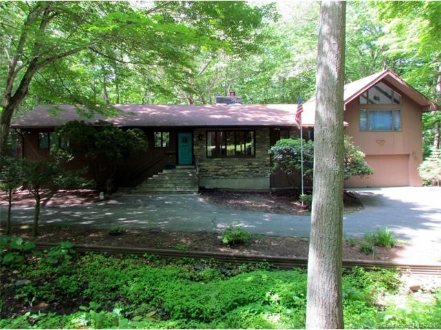 46 Reynolds Rd, Norwich, CT 06360 - photo 1