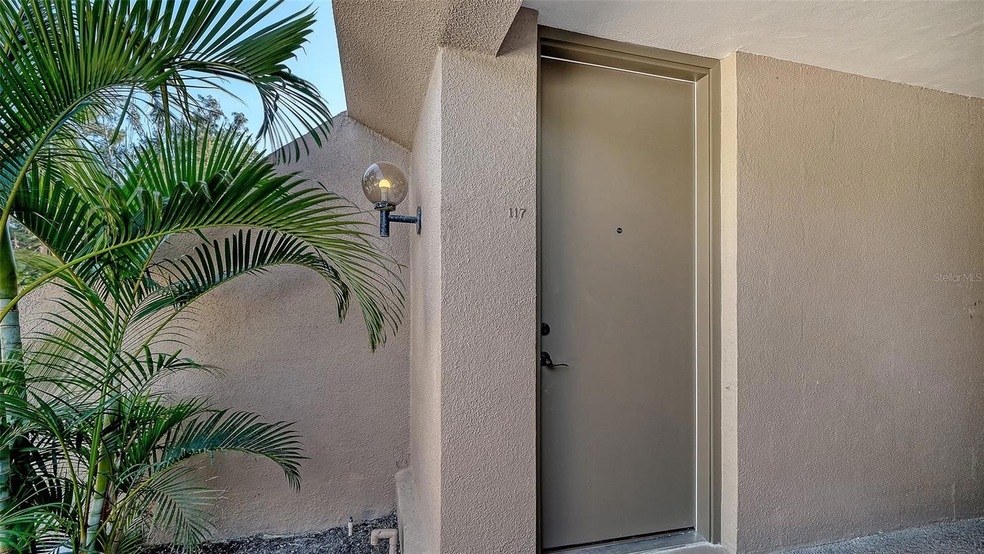 117 Pass Key Rd unit 117, Sarasota, FL 34242 - photo 1