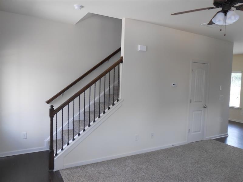 121 Bristol Place SE, Calhoun, GA 30701 - photo 1