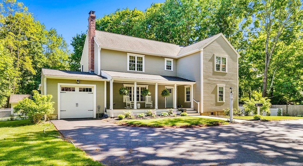 174 Cushing St, Hingham, MA 02043 - photo 1