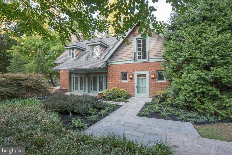 1175 Montgomery Ave, Bryn Mawr, PA 19010 - photo 1