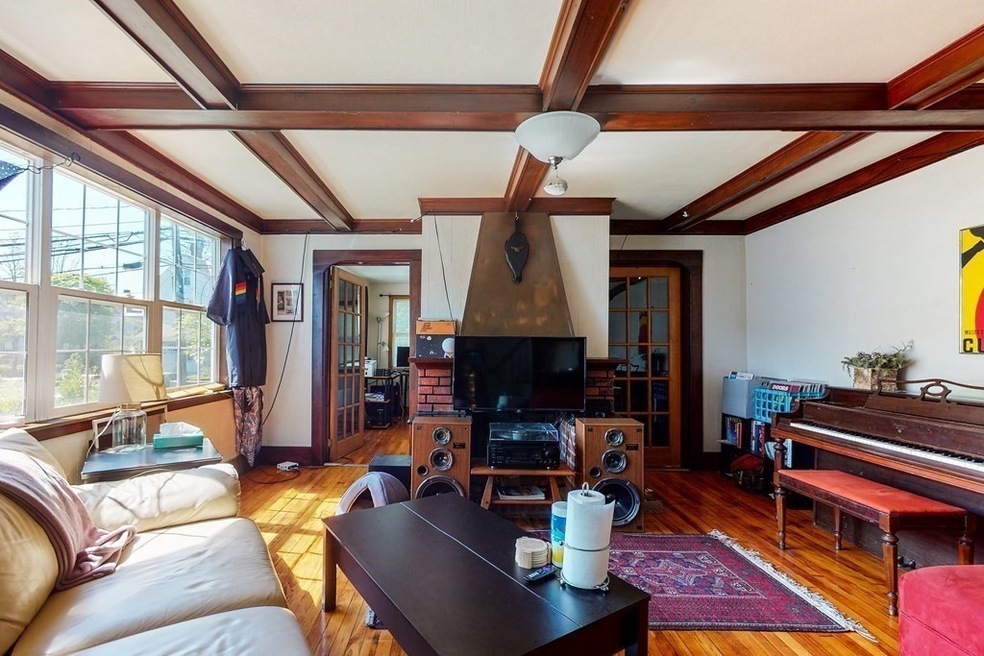 71 Boston St unit St, Somerville, MA 02143 - photo 1