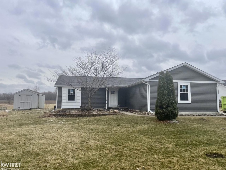 7044 E Richfield Rd, Davison, MI 48423 - photo 1