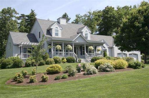 4 Cortland Dr, Hudson, MA 01749 - photo 1