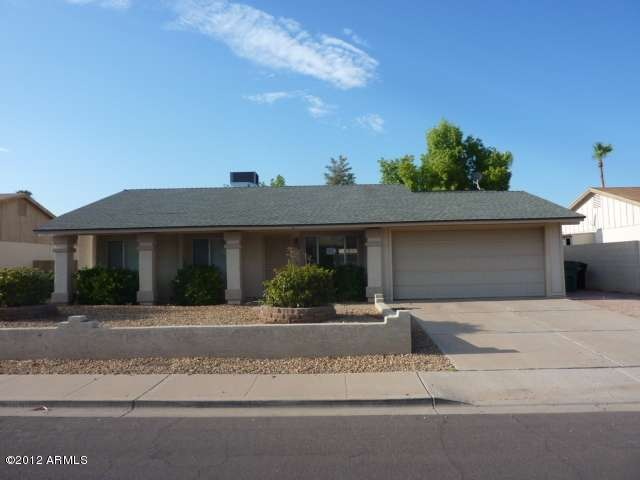 645 W Portobello Ave, Mesa, AZ 85210 - photo 1