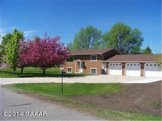 302 Erickson Heritage NE, Alexandria, MN 56308 - photo 1