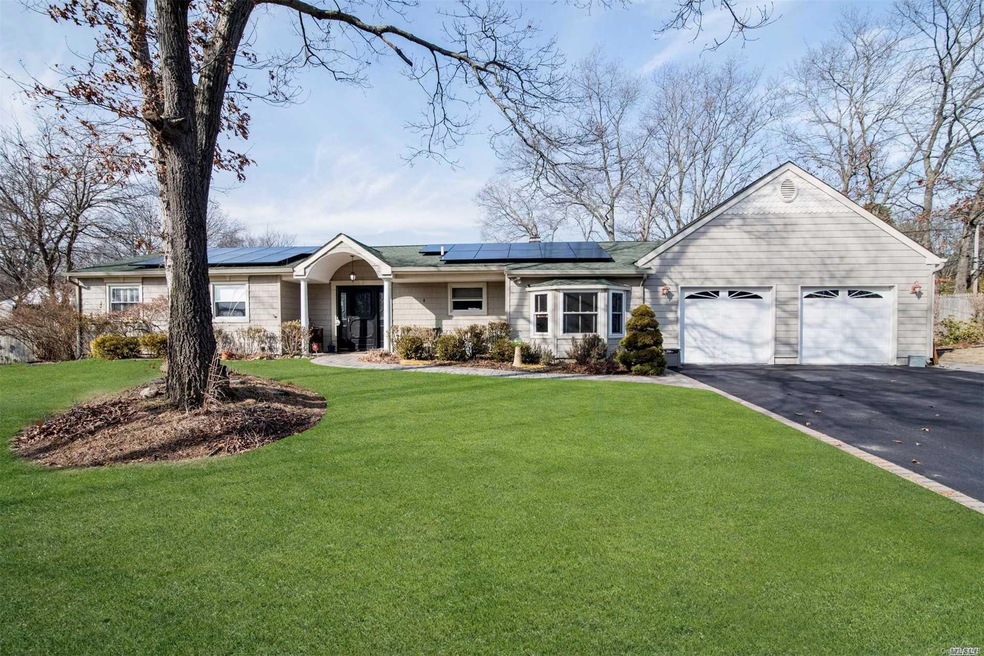 2803 W Gate, Medford, NY 11763 - photo 1