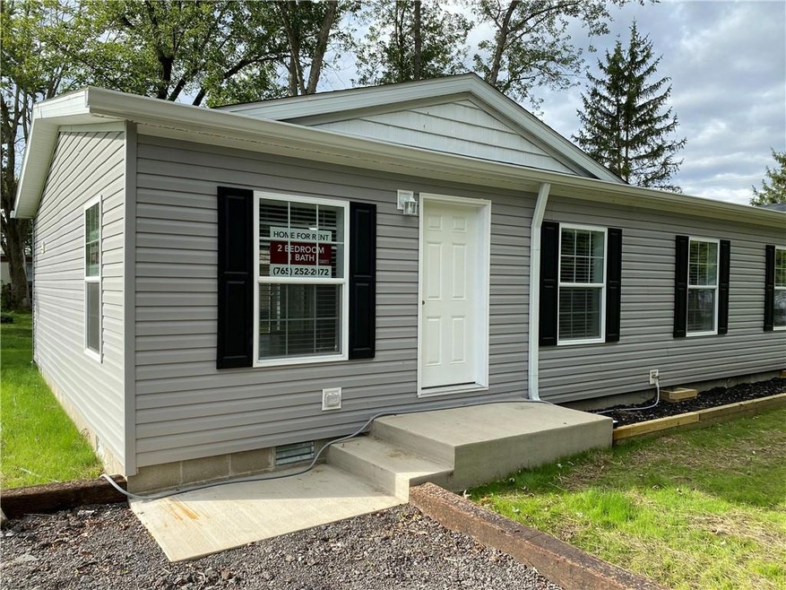 402 E Brick St, Sheridan, IN 46069 - photo 1